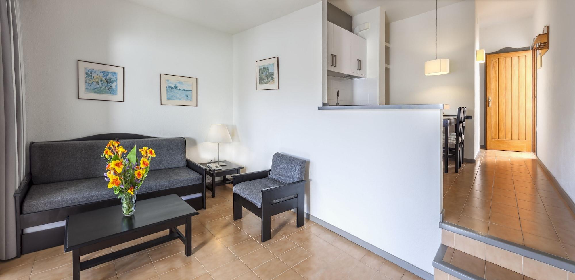 Apartamentos Hg Cristian Sur ลอส กริสเตียนอส ภายนอก รูปภาพ