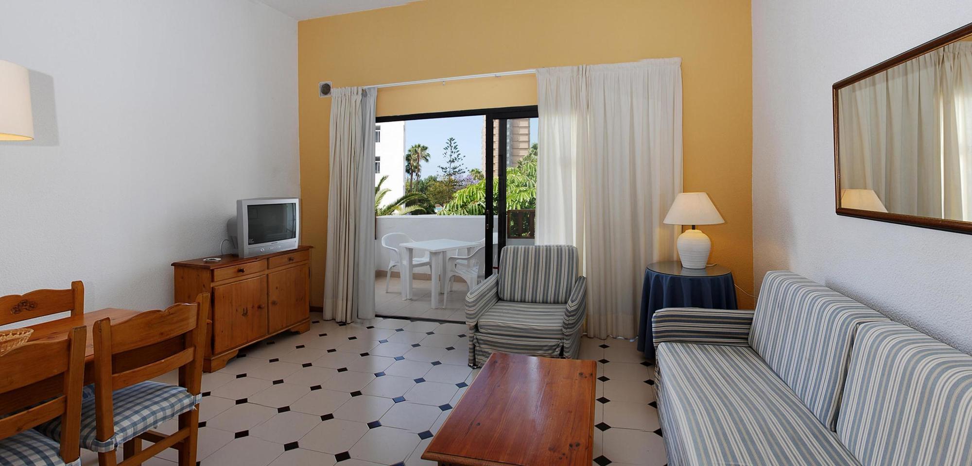 Apartamentos Hg Cristian Sur ลอส กริสเตียนอส ห้อง รูปภาพ