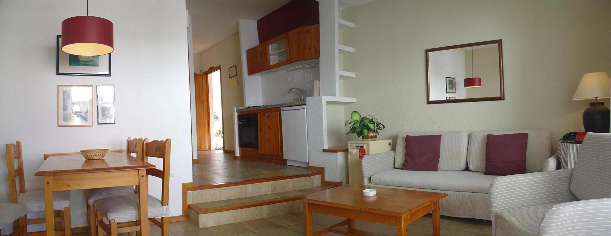 Apartamentos Hg Cristian Sur ลอส กริสเตียนอส ห้อง รูปภาพ