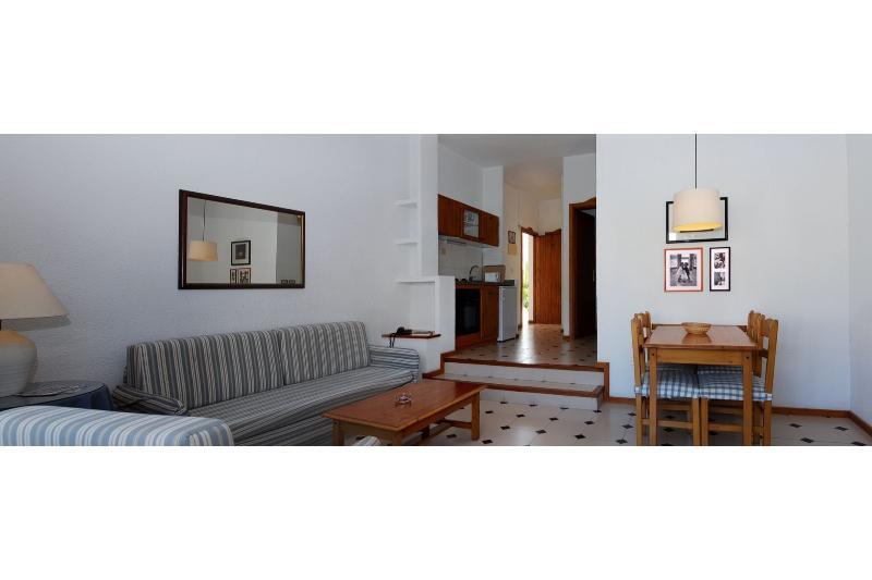 Apartamentos Hg Cristian Sur ลอส กริสเตียนอส ภายนอก รูปภาพ