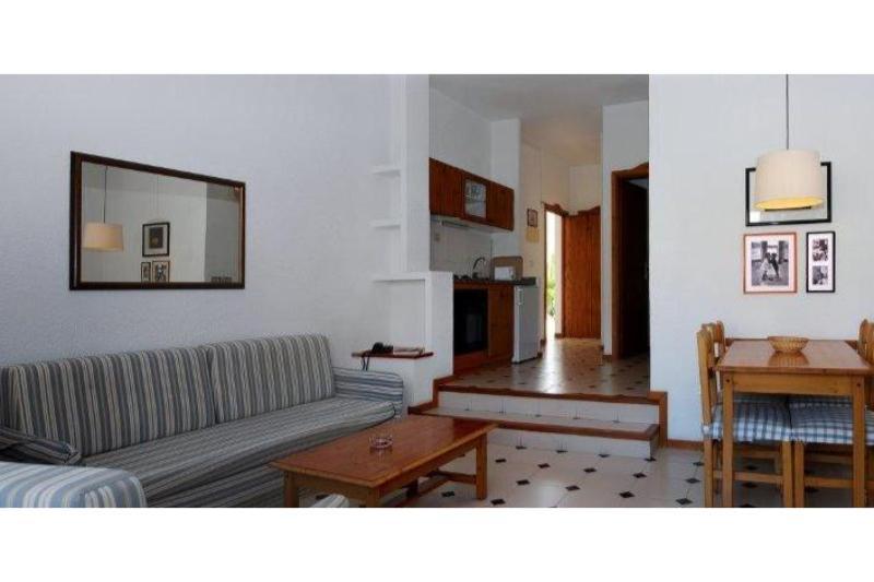 Apartamentos Hg Cristian Sur ลอส กริสเตียนอส ภายนอก รูปภาพ